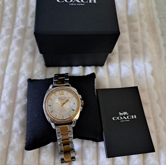 Coach Accessories - Coach